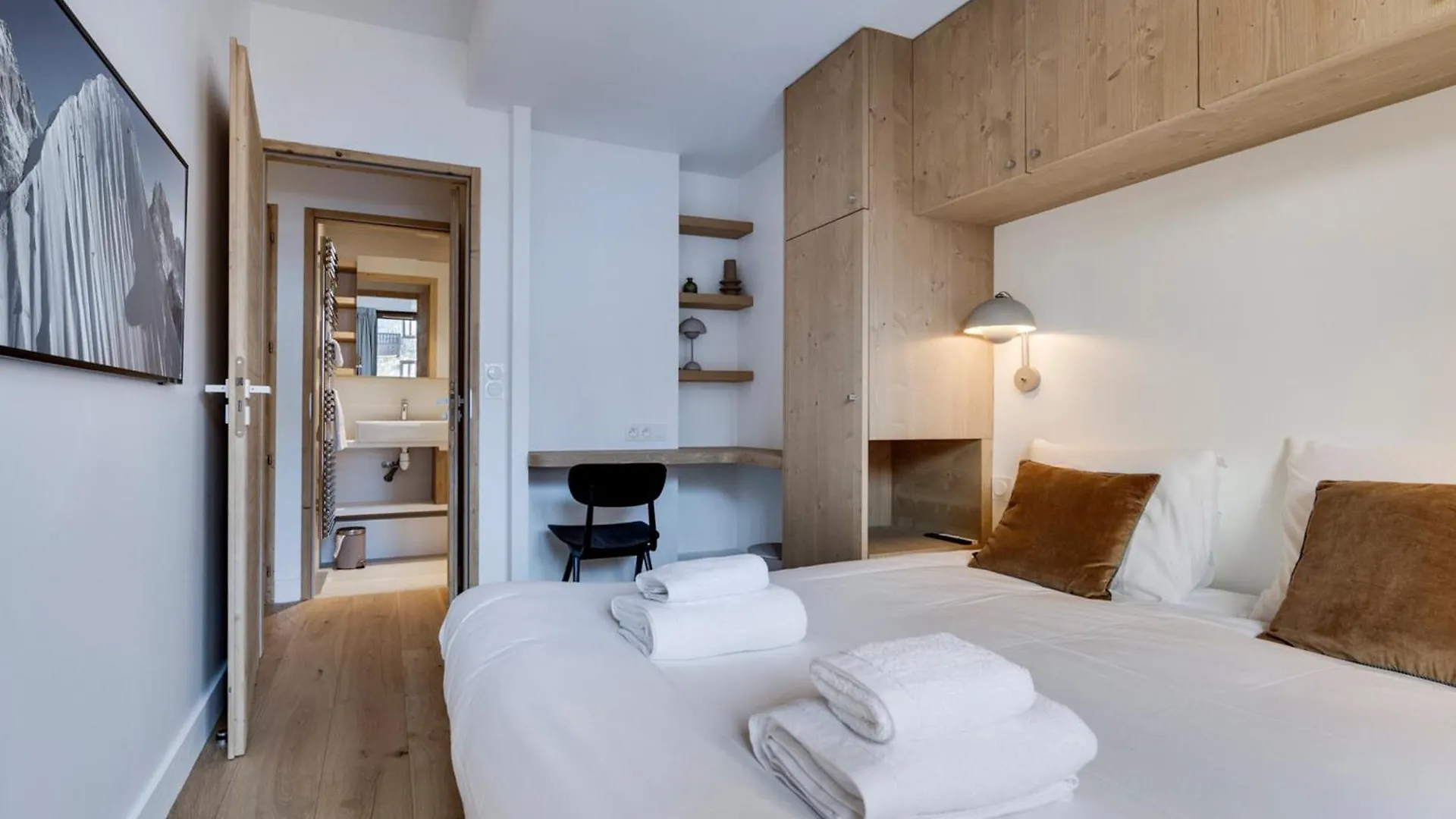 Appartement Moderne A 100M Du Centre, 2 Balcons, Parking, Wifi, Ideal Pour Familles - Fr-1-690-20 Montvalezan 0*,
