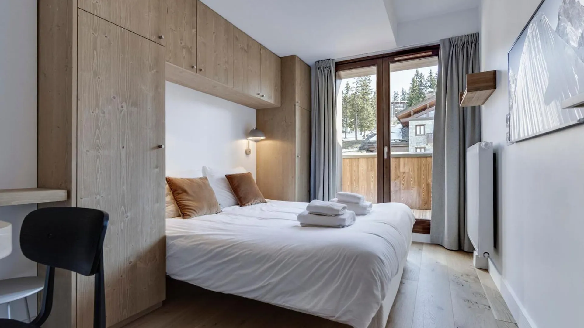 Appartement Moderne A 100M Du Centre, 2 Balcons, Parking, Wifi, Ideal Pour Familles - Fr-1-690-20 Montvalezan Apartment
